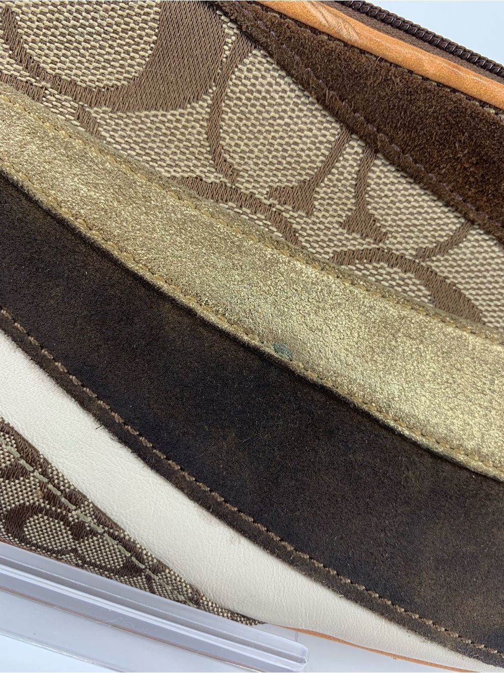 Coach Wave Patchwork Wristlet – Suede, Metallic Leather & Signature Jacquard - Picture 4 of 9